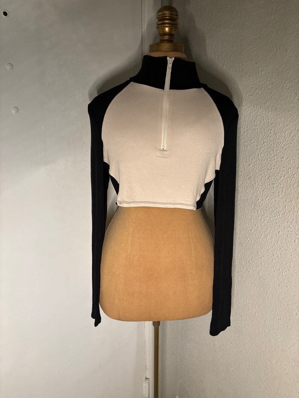 Fashion Nova Think Again Cropped Biker Top L Activewear Athleisure Casual NEW